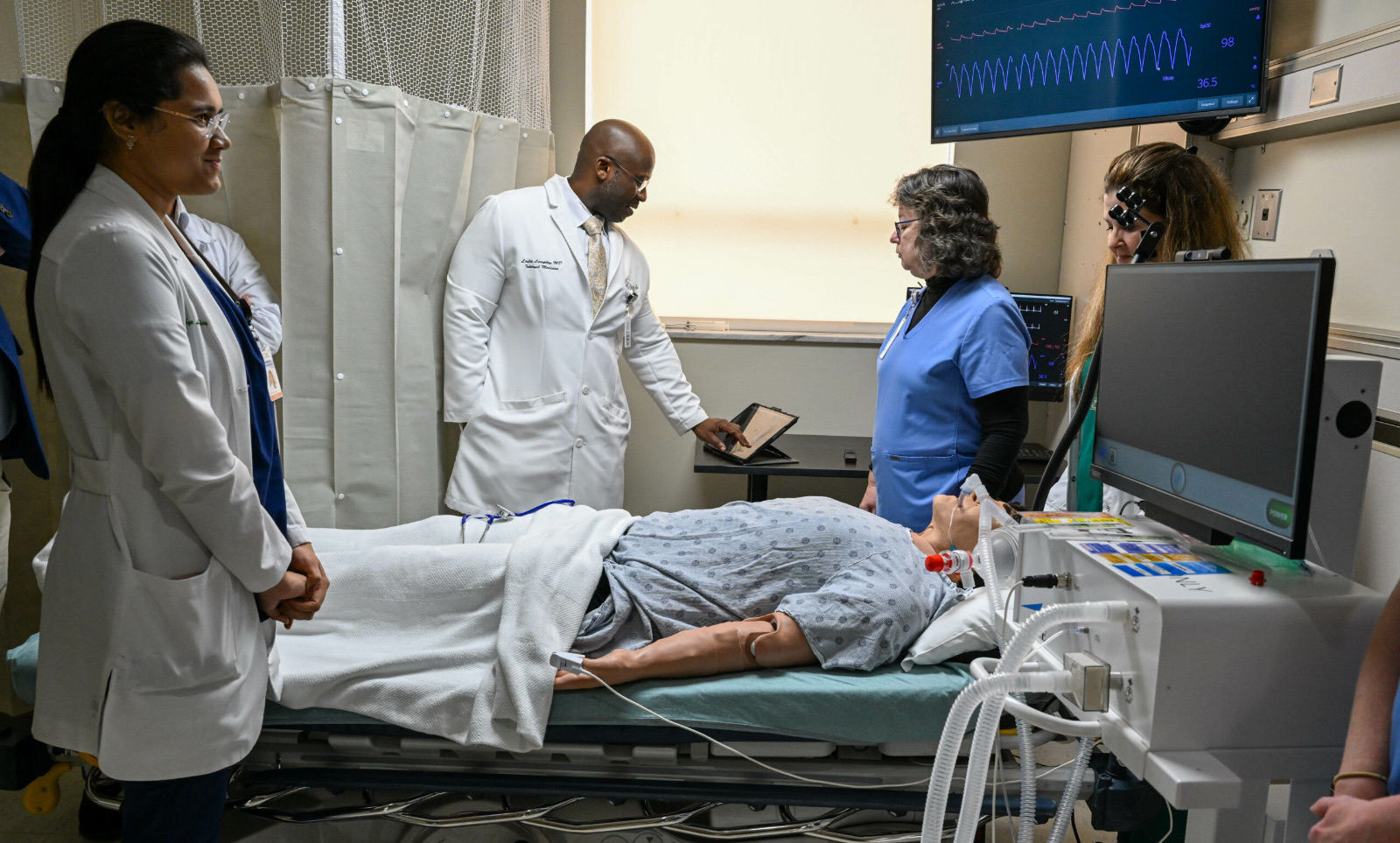 Playing Doctor in the simulation lab